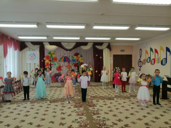 Традиционно, в октябре, в детском саду "Колосок" города Тетюши проходят осенние праздники