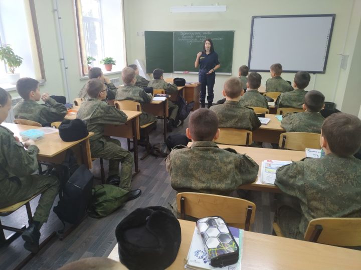 В Тетюшской кадетской школе-интернате проведены профилактические беседы