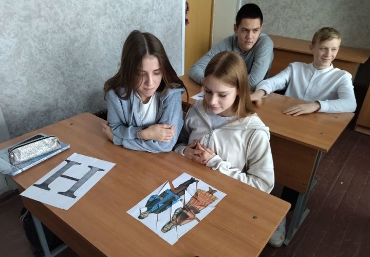 В Тетюшской средней школе № 2 провели литературный калейдоскоп