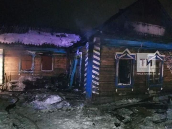 На пожаре в частном доме в Татарстане нашли тело мужчины