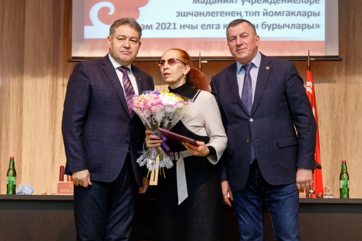 Почетной грамотой Тетюшского муниципального района награждена преподаватель ДШИ
