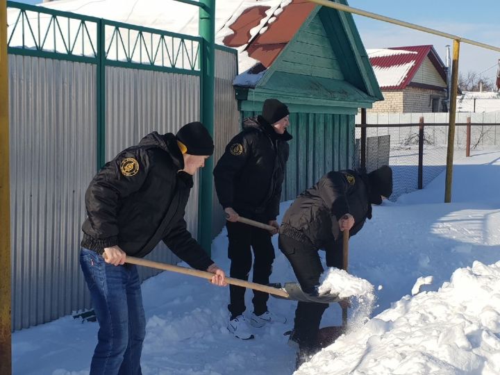 Форпостовцы Тетюшского сельхозтехникума провели операцию «Снежный десант»