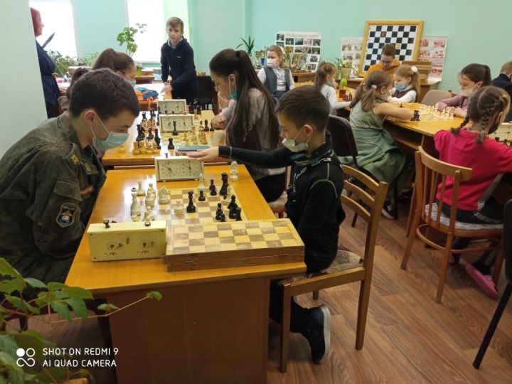 В Тетюшах прошел турнир по шахматам, посвященный 8 Марта