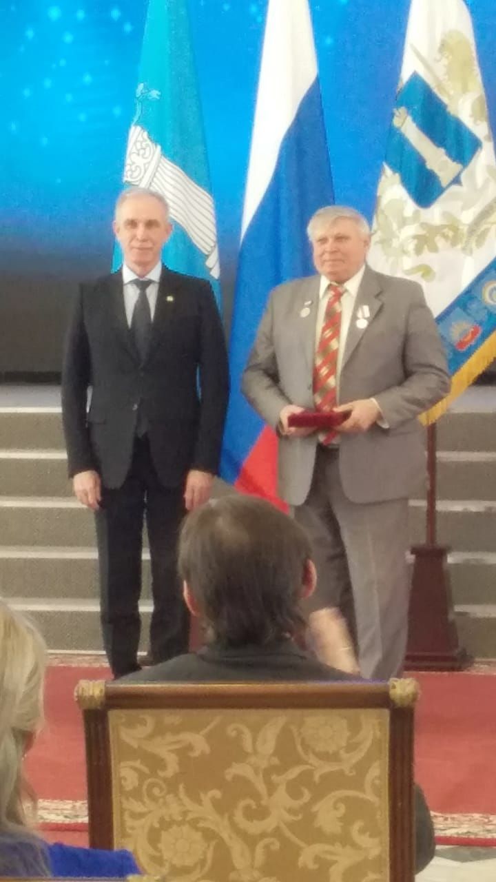 Жителя Бессонова Виктора Овчинникова наградили медалью