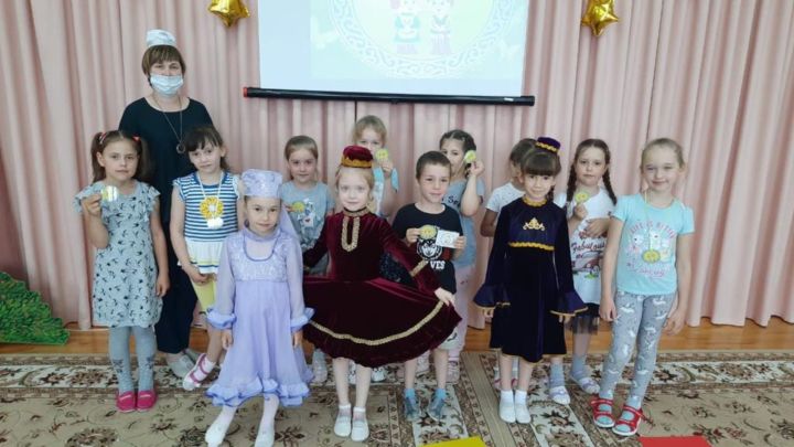 Среди тетюшских детсадовцев провели конкурс «Акыллы малайлар, акыллы кызлар»