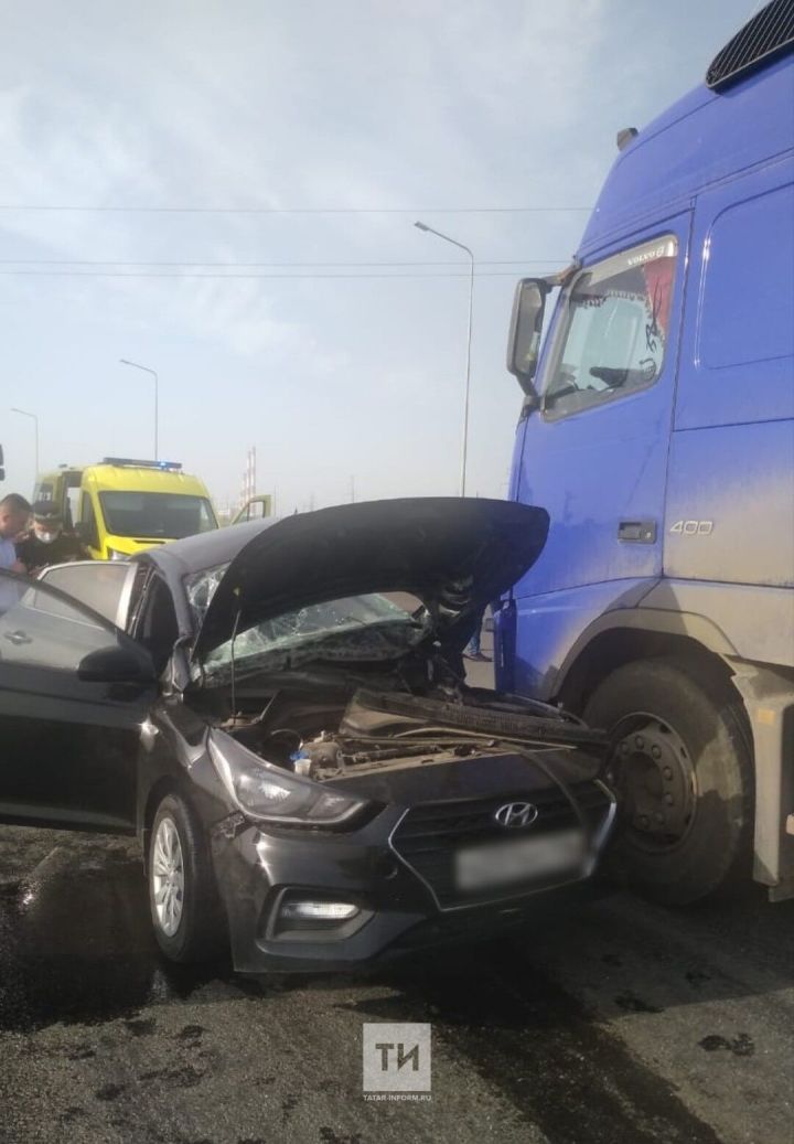 В Татарстане на трассе в ДТП погибла женщина