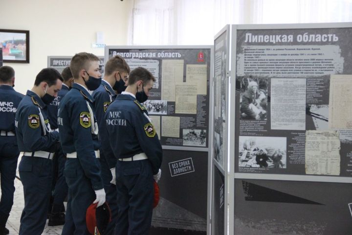 В Тетюшах в РДК открылась выставка «Без срока давности»