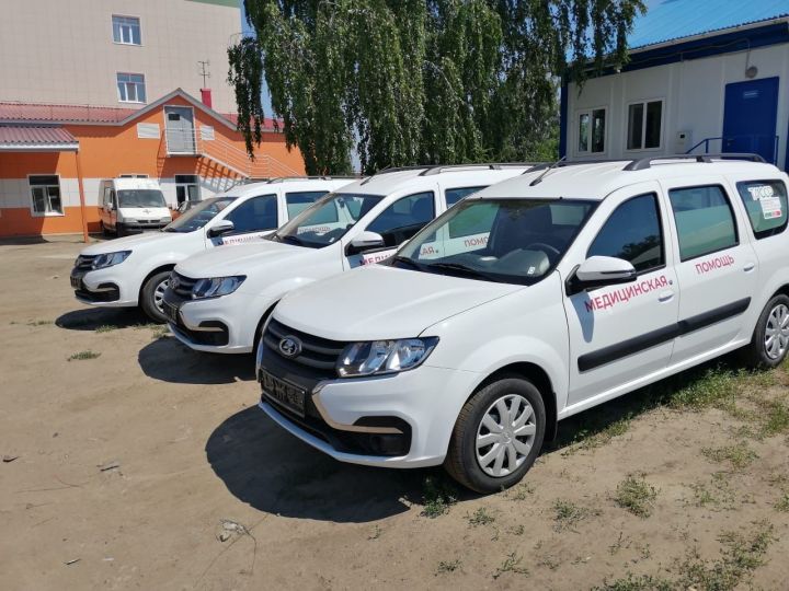 Автопарк Тетюшской ЦРБ пополнился 3 автомобилями