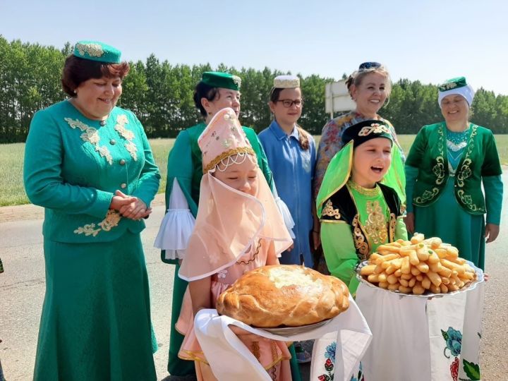 Тетюши принимал Казанское отделение общественной организации татарских женщин « Ак калфак»
