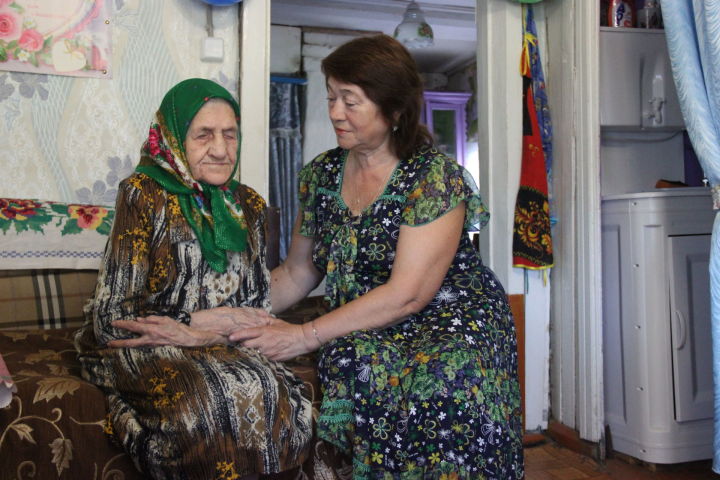 Жительнице села Монастырское часто снится отчий дом
