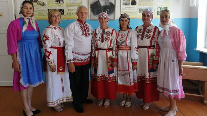 В Кошки-Новотимбаево прошла секция учителей родного (чувашского, мордовского) языка и литературы