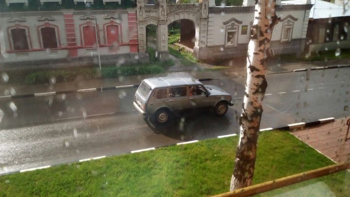 Синоптики Татарстана предупредили о сильном дожде и ветре