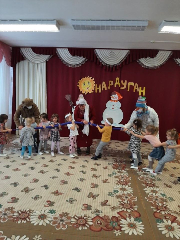 В детском саду «Колосок» познакомили детей с татарским праздником Нардуган