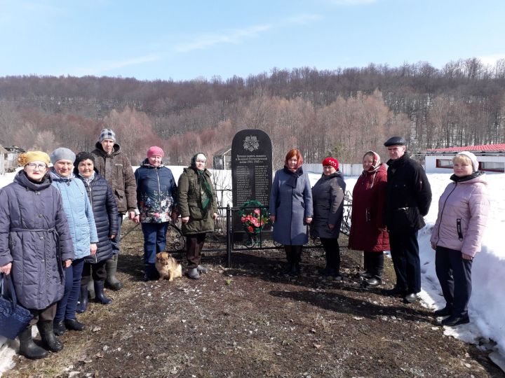 В селе Кашка прошла акция Памяти "Будем жить и помнить!"