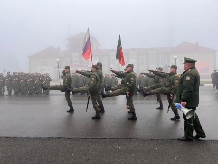 Подготовка к параду стартовала по всей стране, в том числе и в Тетюшах