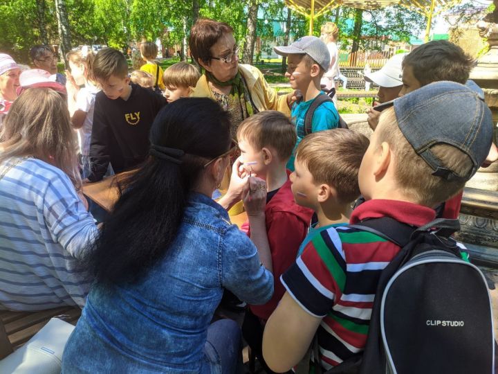 В Тетюшах в Центральном парке проходят мероприятия ко Дню защиты детей