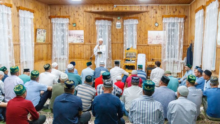 Мусульмане Тетюшского района Татарстана отмечают праздник Курбан-байрам
