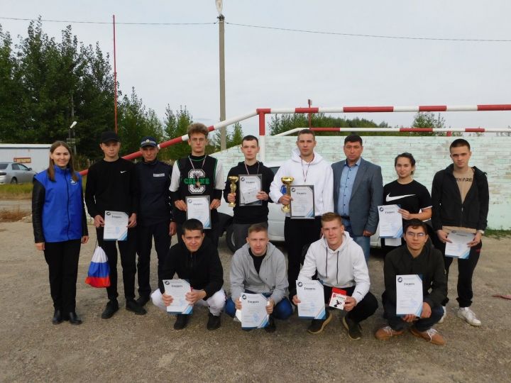 В Тетюшах проведен районный конкурс среди студентов-автомобилистов «Автосессия - 2022»
