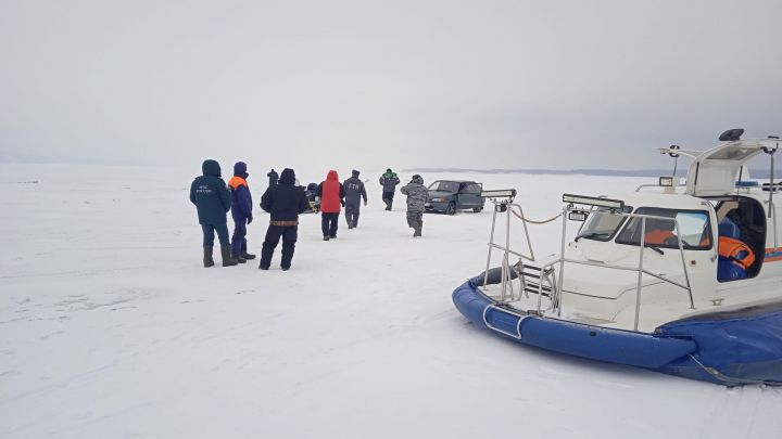 Легче предотвратить беду, чем горевать.