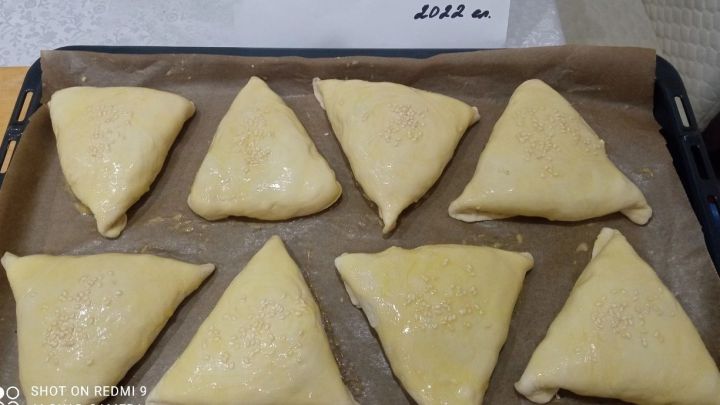 Келәштә яшәүче Гөлчәчәк Галимовадан самса рецепты тәкъдим итәбез