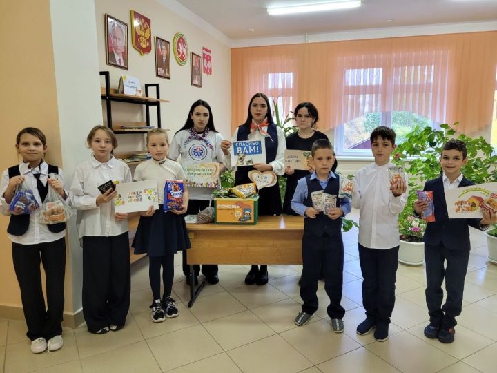 В школе стартовала Республиканская акция «Мои дела в защиту животных» по сбору корма для животных.