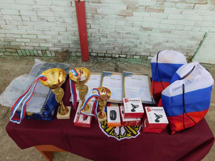 Состоялся районный конкурс по автомногоборью среди юношей и девушек Тетюшского района