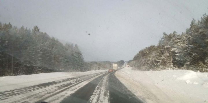 В Татарстане открыто движение по трассе М5, приостановленное накануне из-за непогоды