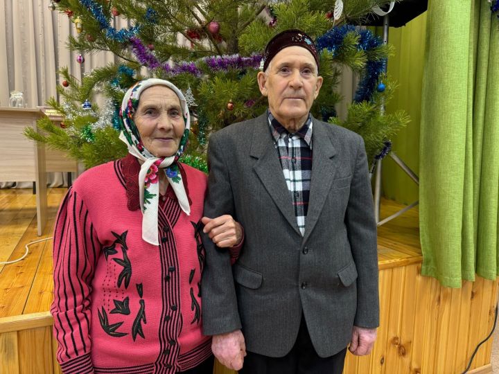 Рәхмәтуллиннар: “Гаилә нык һәм тату булырга тиеш”