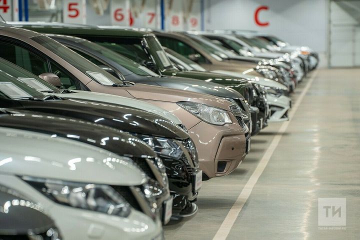 Какие допуслуги навязывают автосалоны и почему от них важно отказываться сразу
