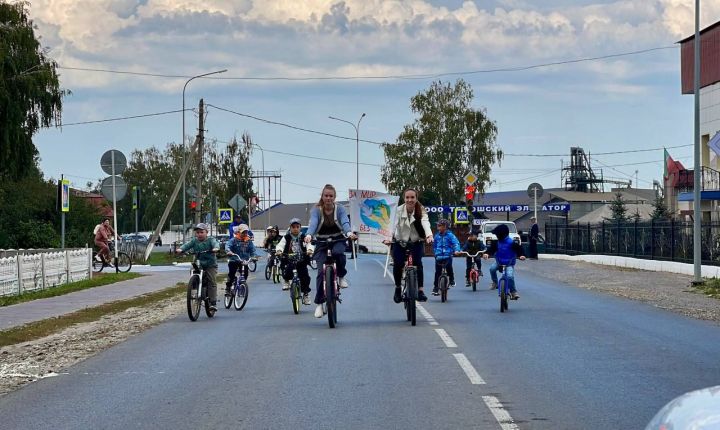 Тетюшане приняли участие в велопробеге «Мир без нацизма»