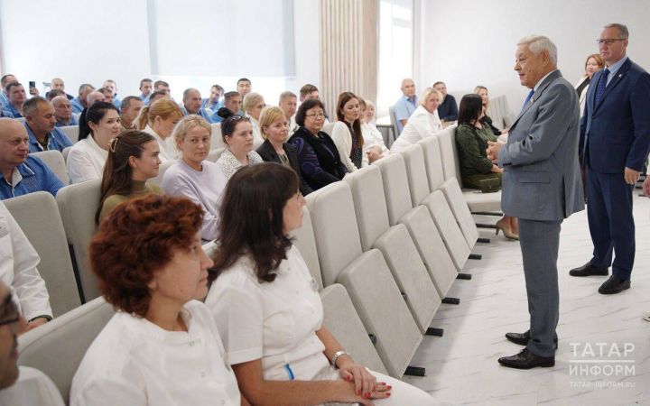 Бойцов СВО, находящихся на лечении в казанском госпитале, посетили артисты