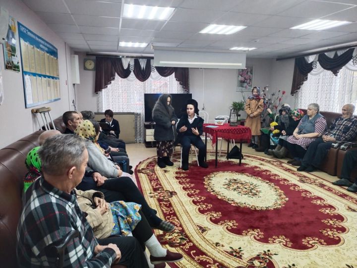 В Тетюшском доме-интернате школьники представили театральные постановки