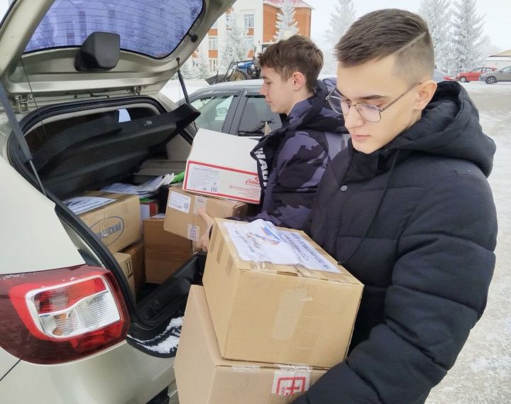 Тетюшские школьники участвовали в акции «Коробка добра»
