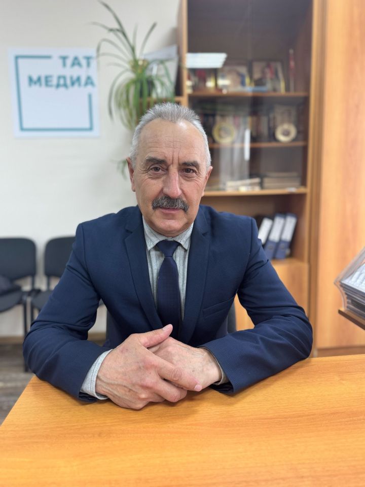 Педагоглык стажы ярдәм итә