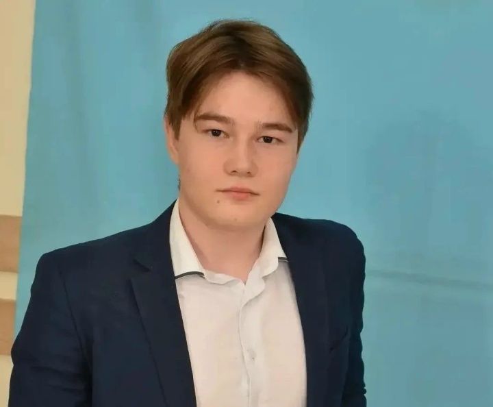 Константин Волков: Результат ЕГЭ по русскому языку – 89 баллов, по профильной математике – 80 баллов