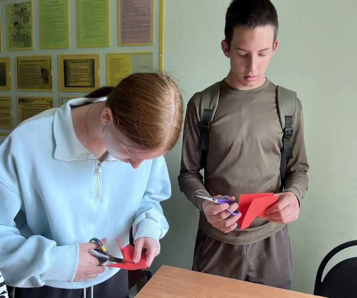 Тетюшские кадеты присоединились к всероссийской акции «Родиной горжусь»