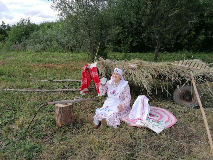 Аның кул эшләнмәләрендә йөрәк җылысы саклана