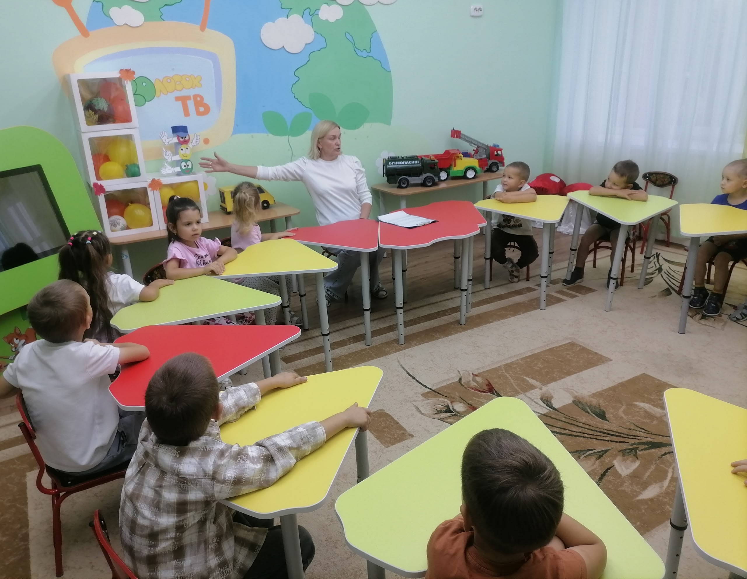 Кружок «Пресс‑центр ЮПИД» в детсаду "Колосок". Фото предоставлено Татьяной Артемьевой