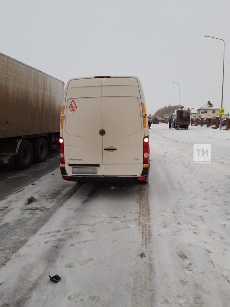 На трассе в ДТП в Татарстане пострадала девушка-водитель