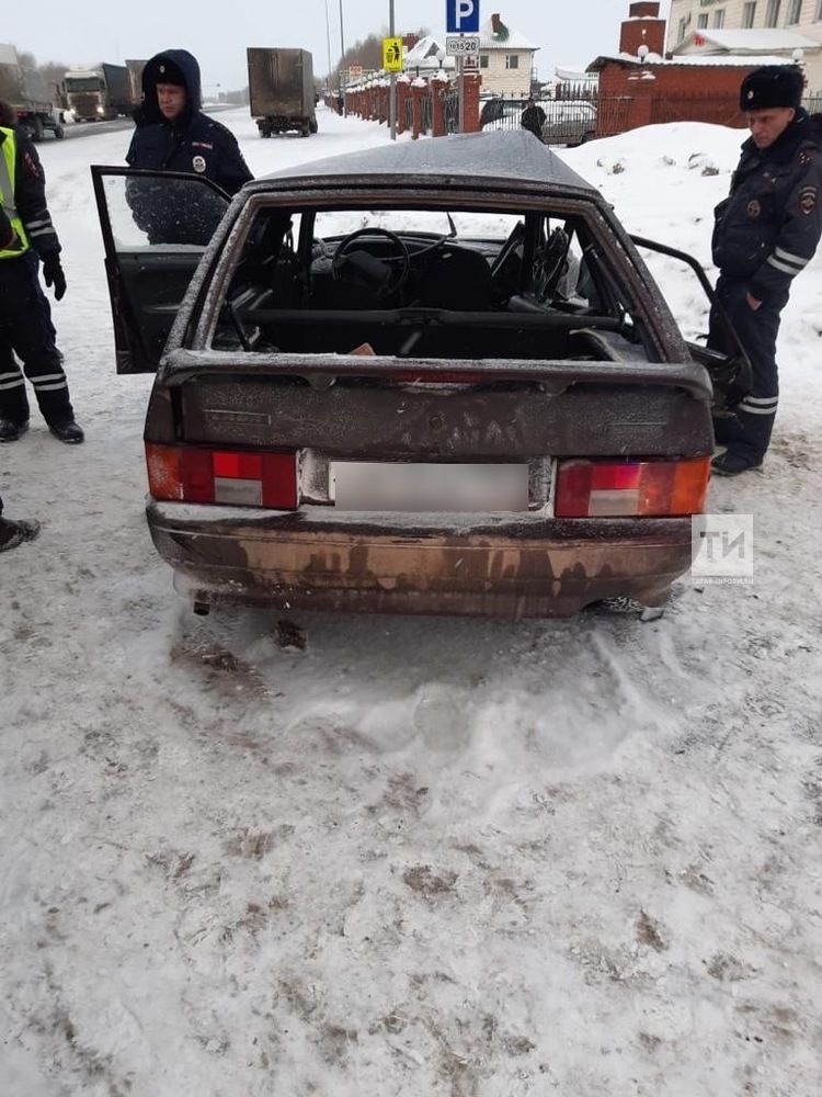 На трассе в ДТП в Татарстане пострадала девушка-водитель