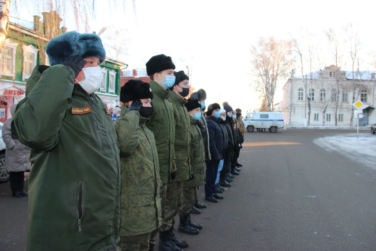 В День Героев Отечества в Тетюшах состоялся памятный митинг