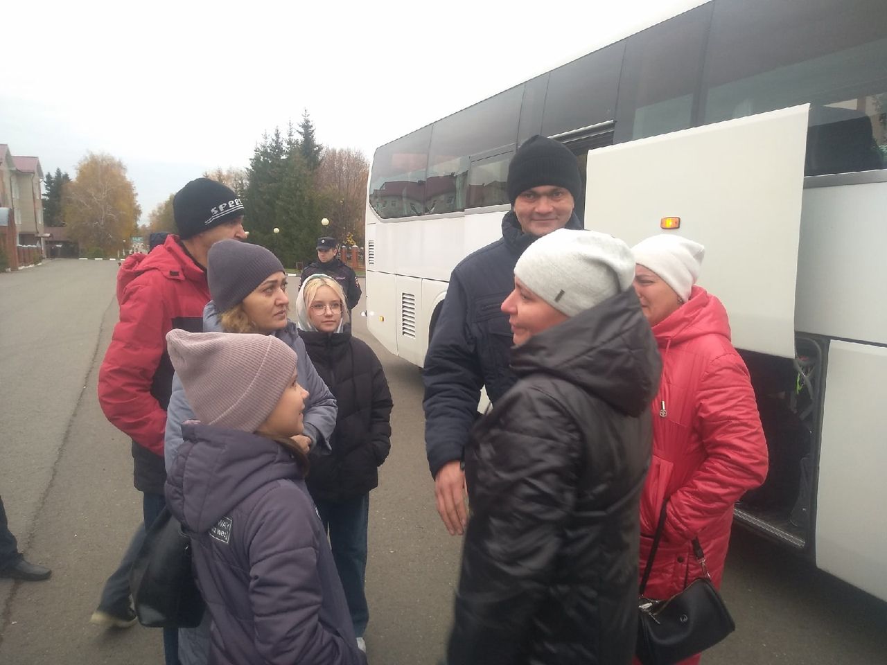 В Тетюшах прошли торжественные проводы граждан в рамках частичной мобилизации