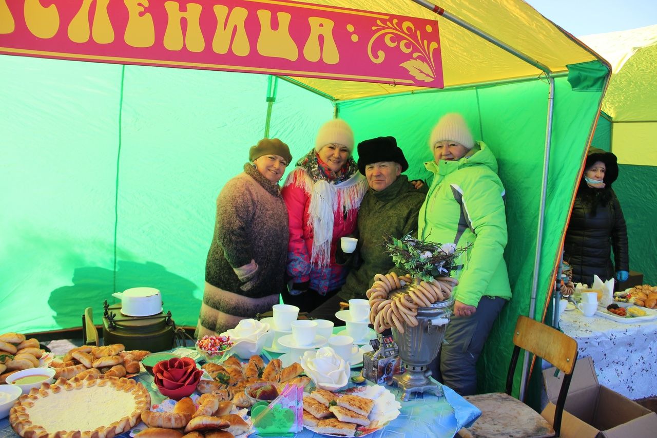 В Тетюшах состоялось праздничное народное гулянье «Широкая Масленица»