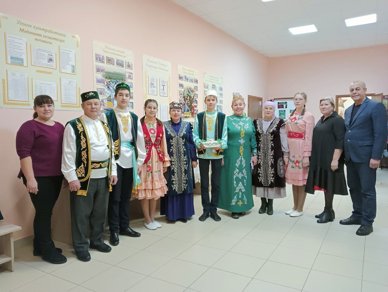 Кичә Бакырчы авылы кешеләре мәдәният йортына «Аулак өй» карарга җыелды