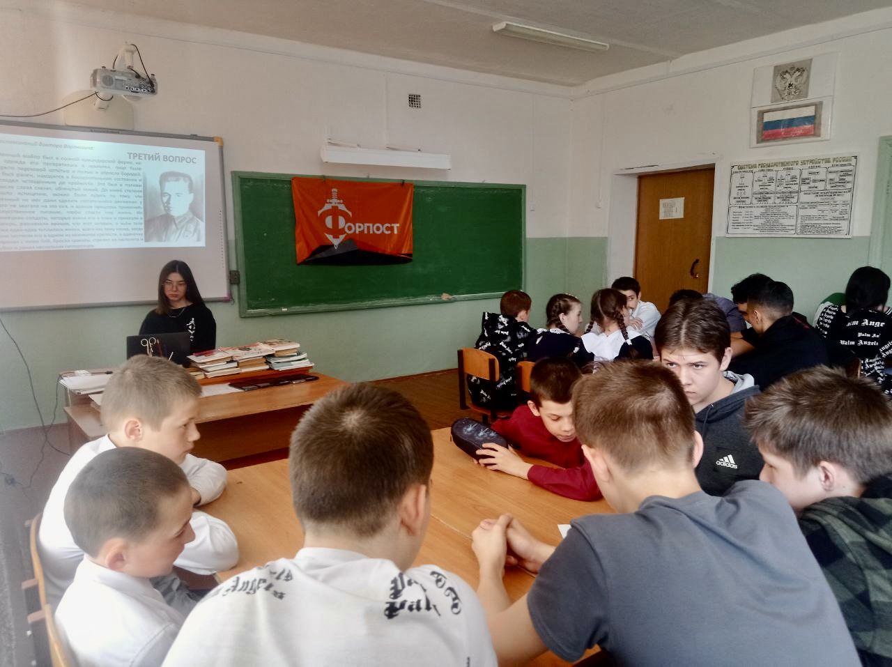 Алаберда урта гомуми белем бирү мәктәбендә «Яшәү өчен хәтерләү» квизын үткәрделәр