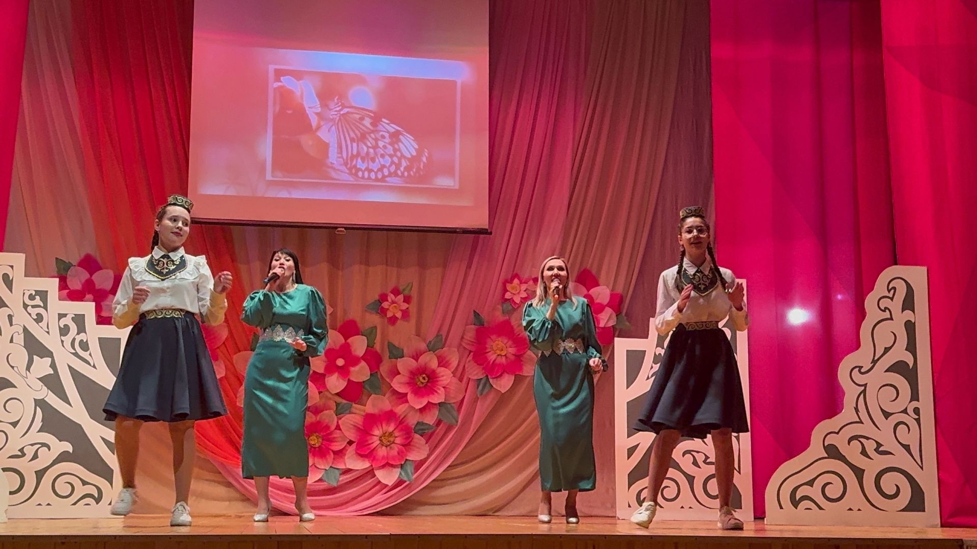 В Тетюшах прошел благотворительный концерт «Мы вместе» («Без бергә»)