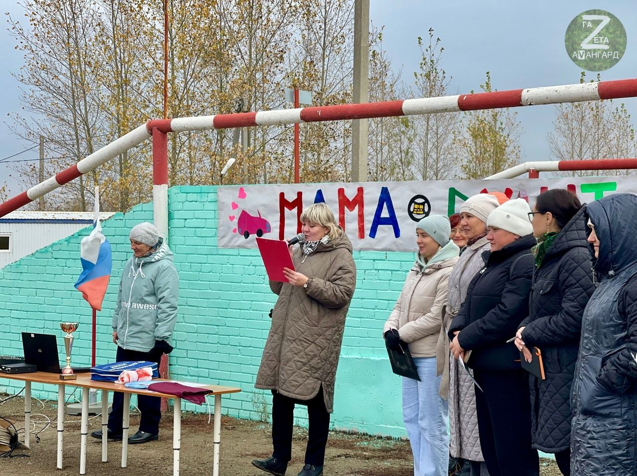 В Тетюшах состоялся конкурс водительского мастерства «Мама рулит»