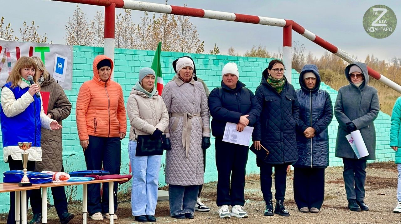 В Тетюшах состоялся конкурс водительского мастерства «Мама рулит»