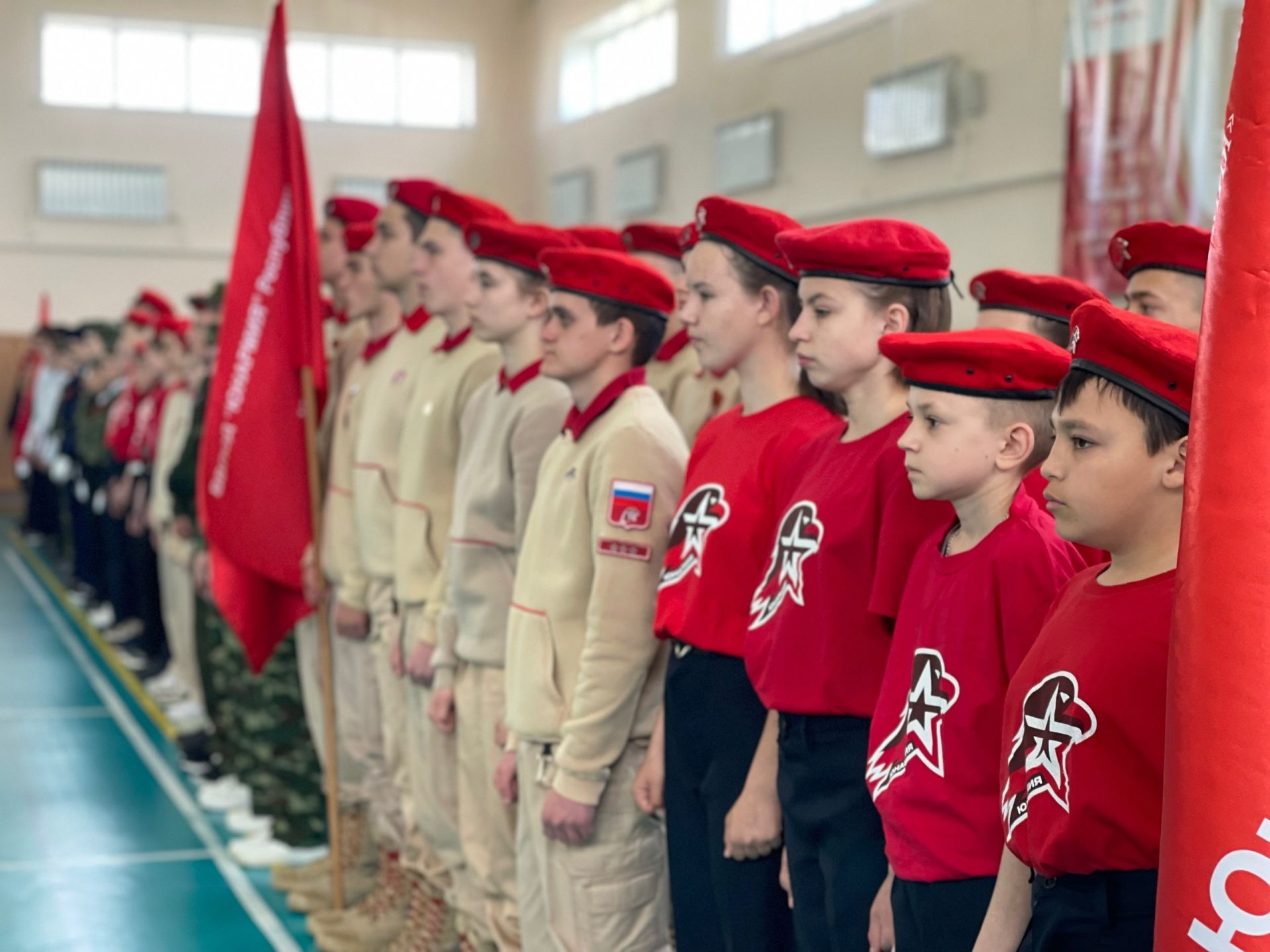 В Тетюшах в СОК «Барс» состоялось открытие военно-спортивной игры «Зарница»