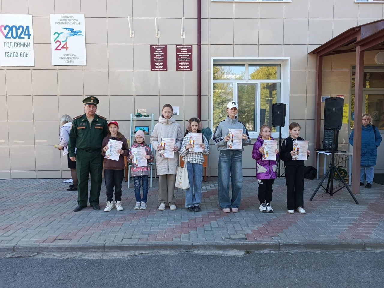 В Тетюшах состоялся конкурс детских рисунков на асфальте «Победа глазами детей»